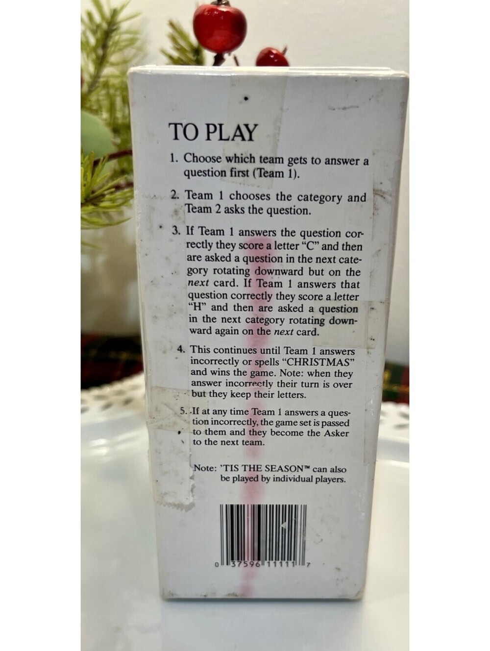 Vintage ‘Tis The Season Christmas Trivia Card Game Fun For The Whole Family - Picture 5 of 5